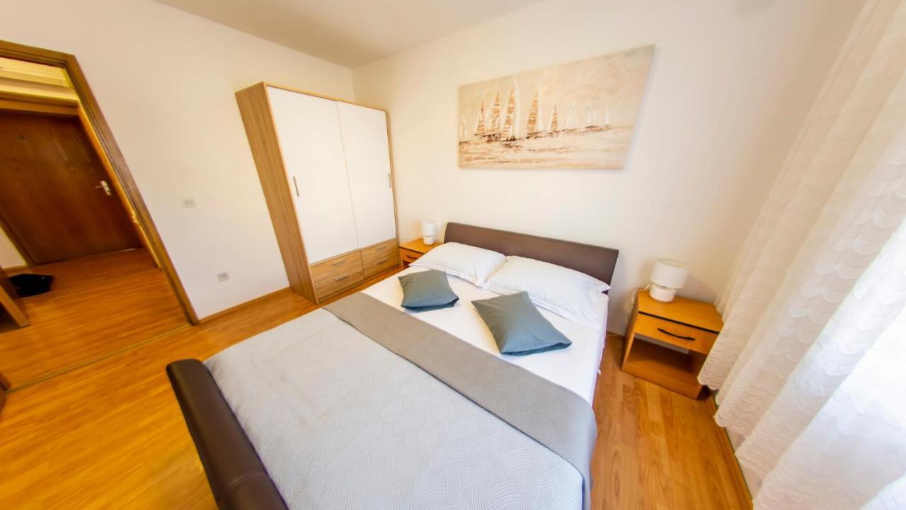 Apartments Curic Trogir Eksteriør bilde