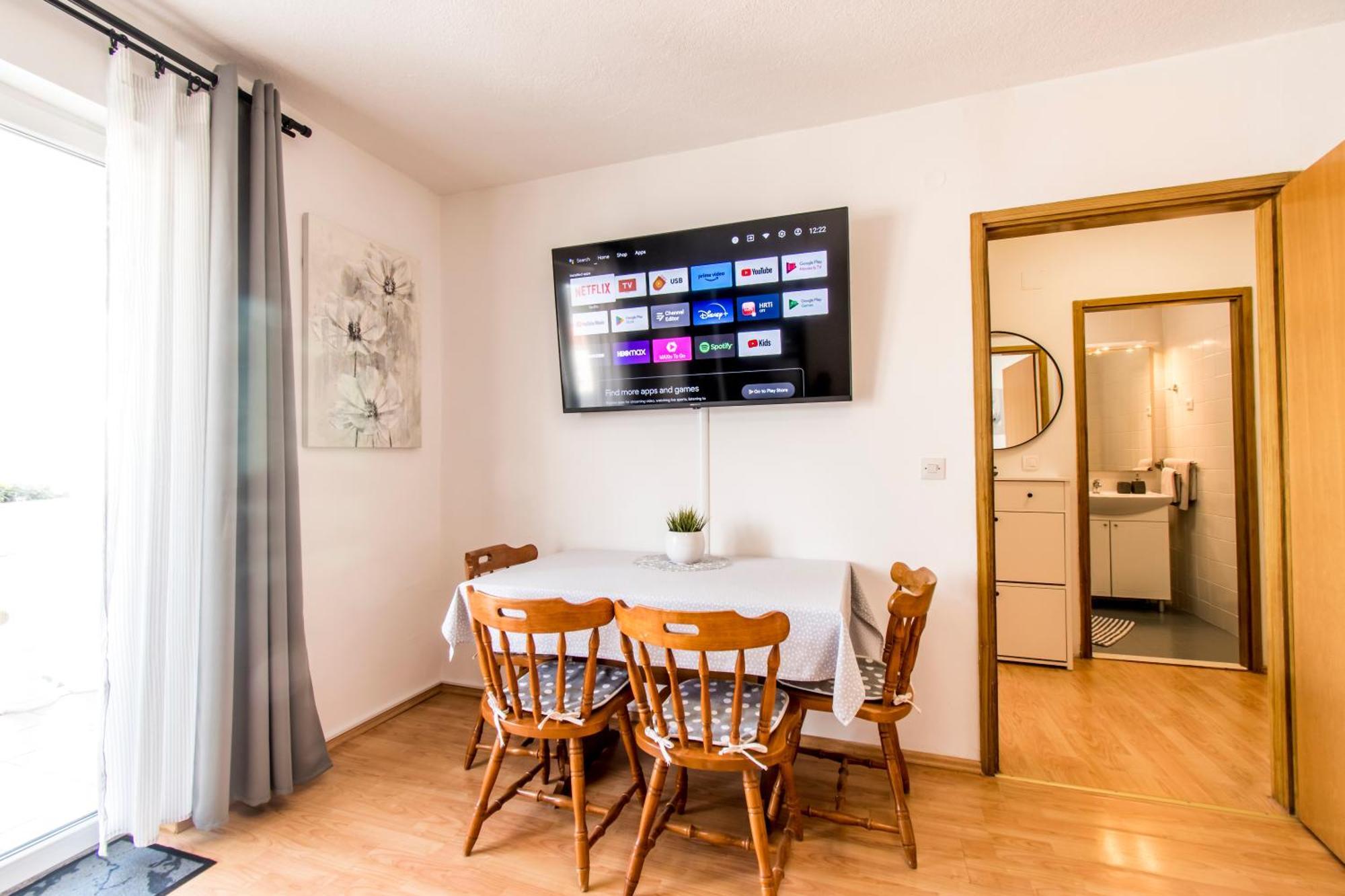 Apartments Curic Trogir Eksteriør bilde