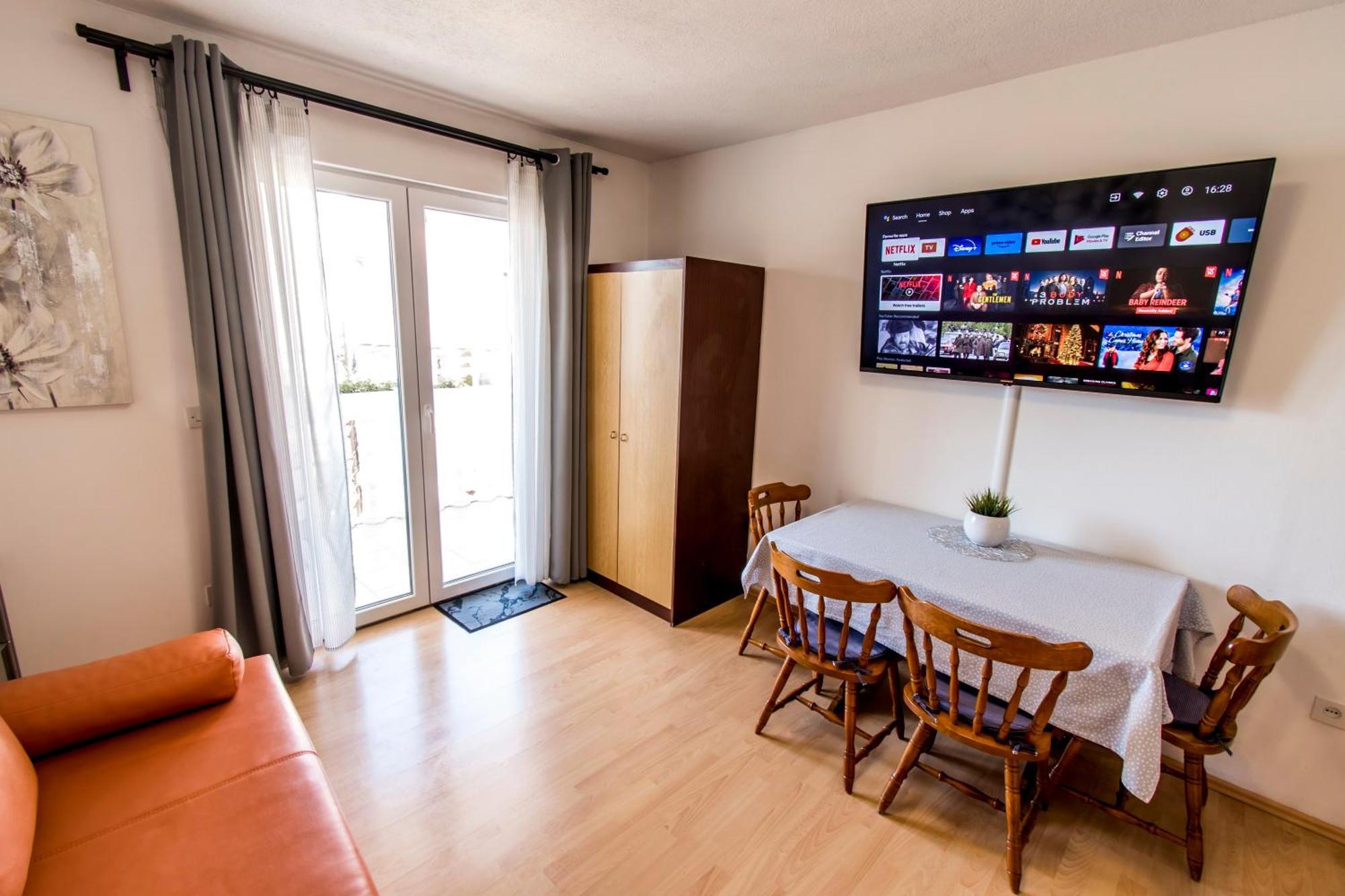 Apartments Curic Trogir Eksteriør bilde